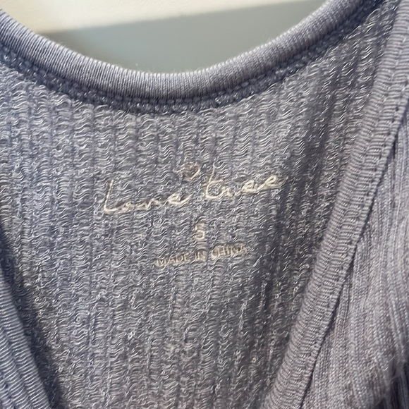 SOLD Blue Ribbed Crop Top - Picture 3 of 4